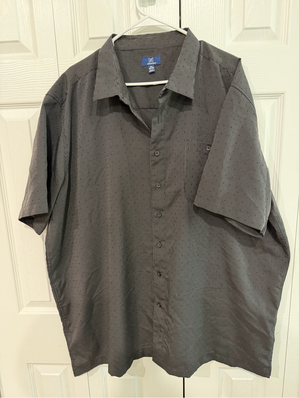 George Short Sleeve Button-Down Shirt in Charcoal Gray